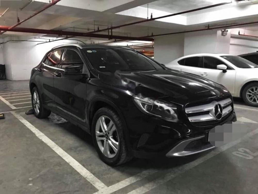 Mercedes-Benz GLA-Class   GLA 200 2015 - Bán Mercedes GLA 200 năm 2015, màu đen, nhập khẩu