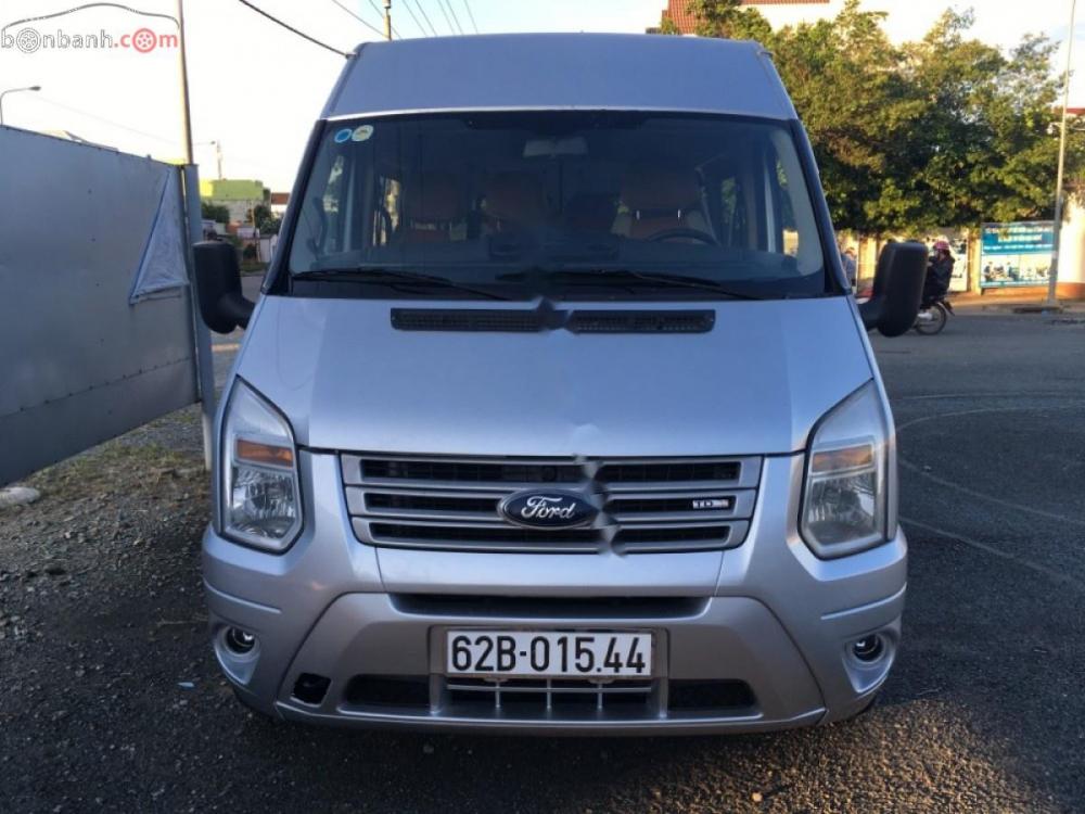 Ford Transit 2015 - Cần bán gấp Ford Transit sản xuất năm 2015, màu bạc xe gia đình, giá tốt