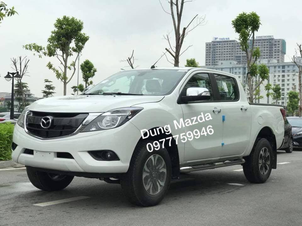 Mazda BT 50 2.2 AT 2018 - Mazda BT-50 FL đời 2018 - hỗ trợ trả góp lên tới 90% giá trị xe, LH: 0977.759.946