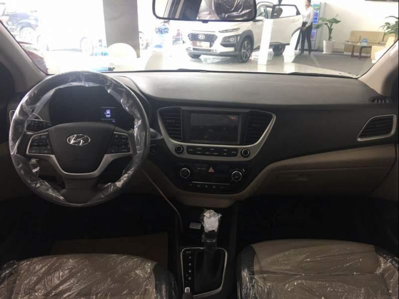 Hyundai Accent   1.4 AT  2018 - Hyundai Kinh Dương Vương bán Hyundai Accent 1.4 AT 2018, màu trắng, xe nhập