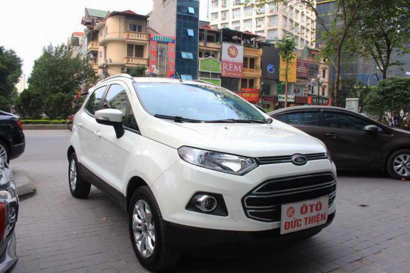 Ford EcoSport 2016 - Cần bán xe Ford EcoSport Titanium chính chủ từ đầu