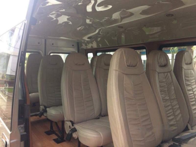 Ford Transit 2015 - Cần bán Ford Transit năm 2015, màu bạc, 565tr