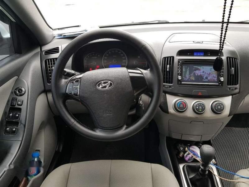 Hyundai Avante 2014 - Bán xe Hyundai Avante năm sản xuất 2014, màu trắng