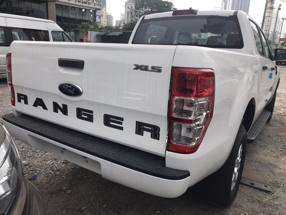 Ford Ranger 2.2 AT 4x2 2018 - Ranger XLS AT sx 2018 trắng hot nhất thị trường, giao ngay. Hotline: 096.345.5529