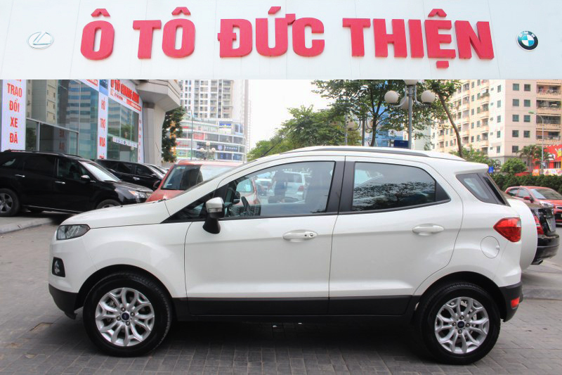 Ford EcoSport 2016 - Cần bán xe Ford EcoSport Titanium chính chủ từ đầu