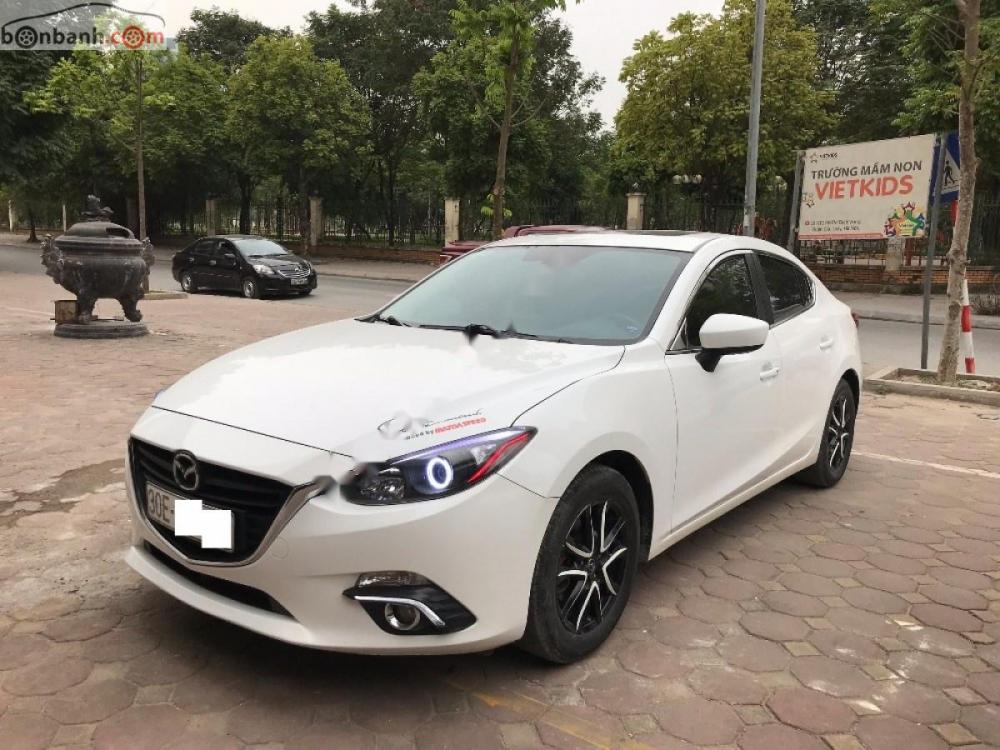 Mazda 3 2016 - Cần bán xe Mazda 3 năm sản xuất 2016, màu trắng, giá 635tr