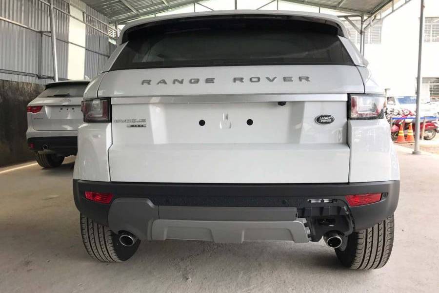 LandRover Evoque HSE  2018 - New xe giao ngay Range Rover HSE 2018 Evoque màu xanh lục, màu trắng, màu đen 0932222253