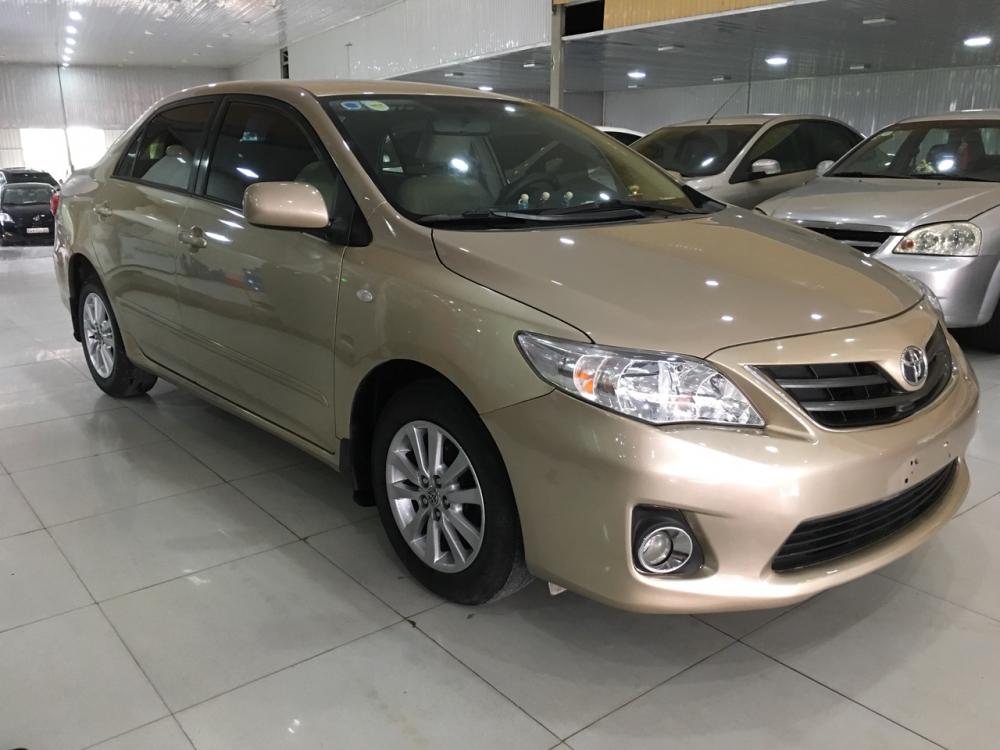 Toyota Corolla 2010 - Bán Toyota Corolla đời 2010, màu vàng, nhập khẩu nguyên chiếc số tự động, 515tr