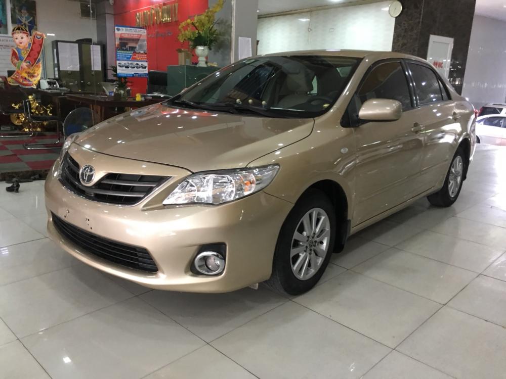 Toyota Corolla 2010 - Bán Toyota Corolla đời 2010, màu vàng, nhập khẩu nguyên chiếc số tự động, 515tr