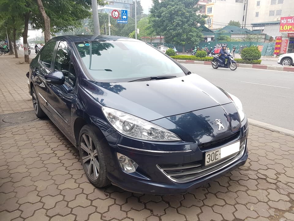 Peugeot 408 2014 - Bán Peugeot 408 2.0 AT sản xuất 2014, DKLD 2017