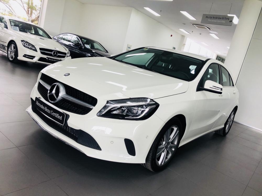 Mercedes-Benz A class A200 2017 - Bán xe Mercedes đã qua sử dụng chính hãng A200 nhập khẩu, odo 37km, chỉ đóng thuế 2%