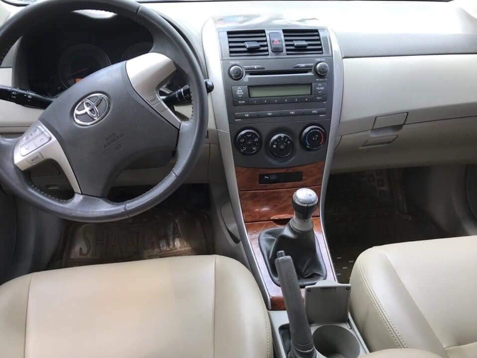 Toyota Corolla altis G 2009 - Cần bán gấp Toyota Altis 2009 số sàn, màu đen