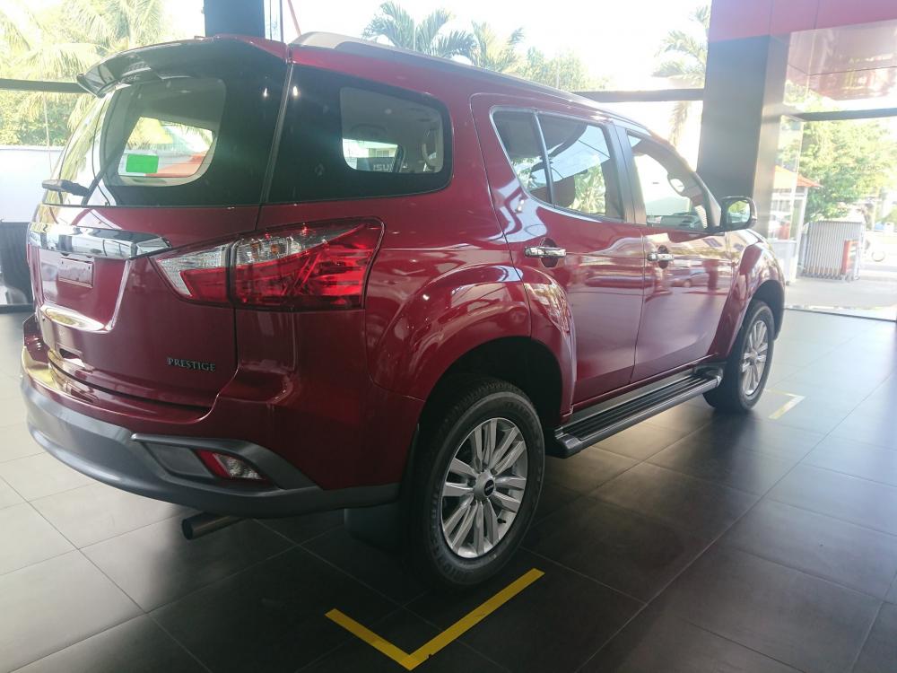 Isuzu MU-X 1.9L (4x2) AT 2018 - Bán Isuzu mu-X 1.9L (4x2) AT đời 2018, màu đỏ, xe nhập khẩu - Hotline: 0906345922