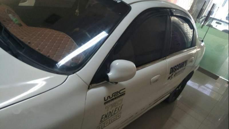 Daewoo Lanos 2003 - Cần bán lại xe Daewoo Lanos năm sản xuất 2003, màu trắng xe gia đình