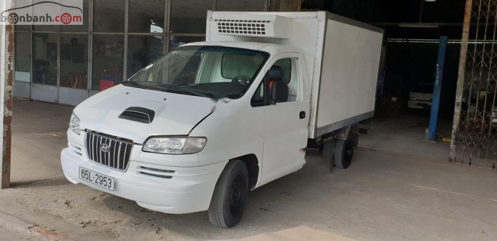 Hyundai Libero 2.5 2000 - Bán ô tô Hyundai Libero 2.5 đời 2000, màu trắng, nhập khẩu nguyên chiếc chính chủ 