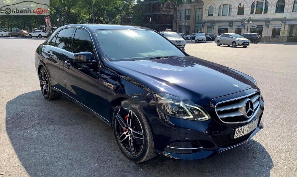 Mercedes-Benz E class E250 2015 - Cần bán lại xe Mercedes E250 đời 2015 màu xanh cavansite