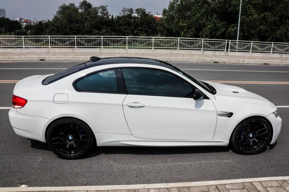 BMW M3   2009 - Bán ô tô BMW M3 Coupe năm 2009, màu trắng, nhập khẩu nguyên chiếc