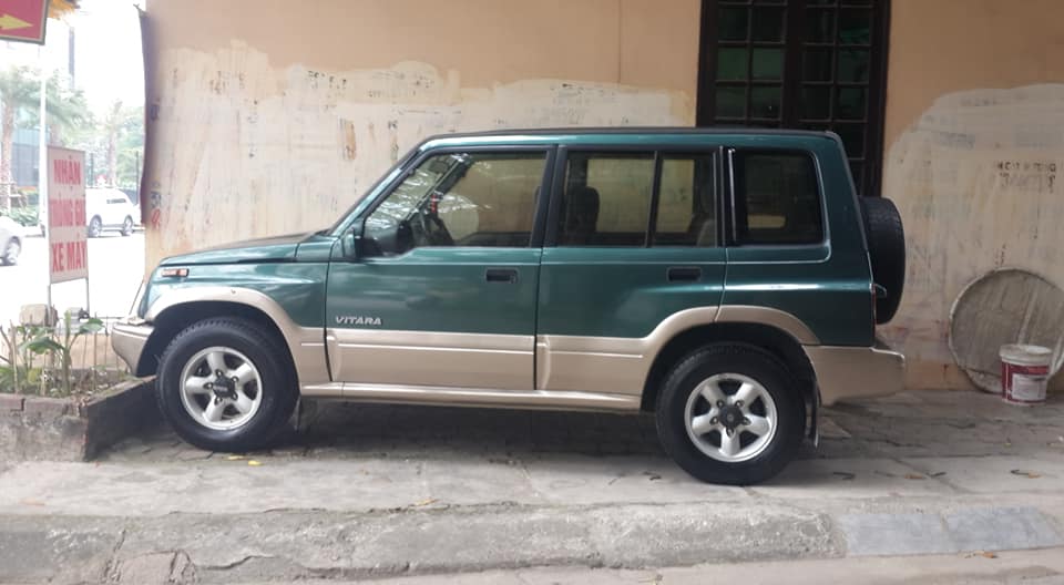 Suzuki Vitara LX 2005 - Cần bán lại xe Suzuki Vitara LX 2005, màu xanh lục, xe nhập số sàn