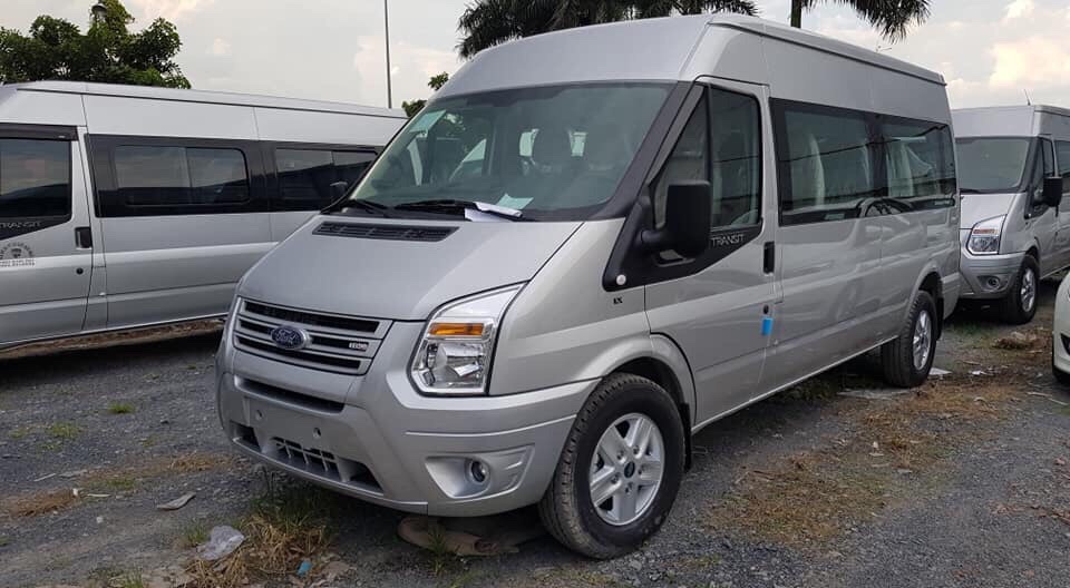 Ford Transit MID 2018 - Bán Ford Transit chạy dịch vụ, du lịch, màu bạc, giá chỉ 807 triệu, thủ tục lăn bánh nhanh gọn, LH 0969016692