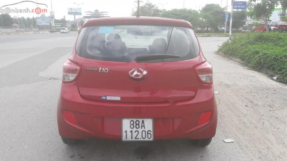 Hyundai i10 1.0MT 2015 - Cần bán xe Hyundai i10 1.0MT đời 2015, màu đỏ, xe nhập, giá 299tr