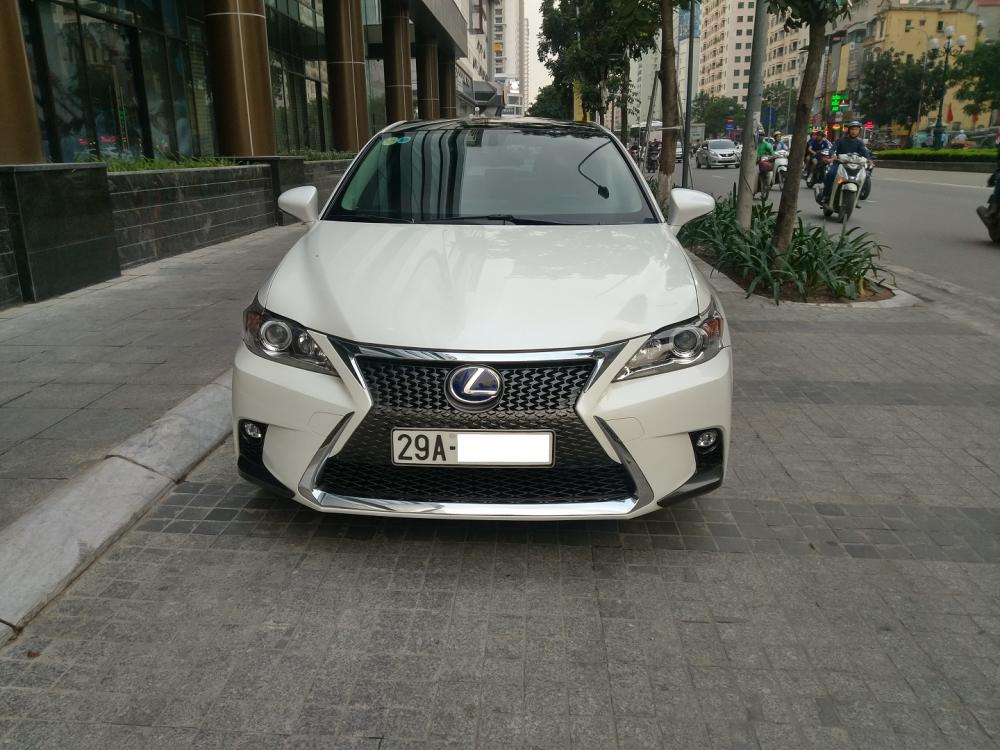 Lexus CT CT200H 2011 - Bán xe Lexus CT200H năm 2011, màu trắng, nhập khẩu nguyên chiếc