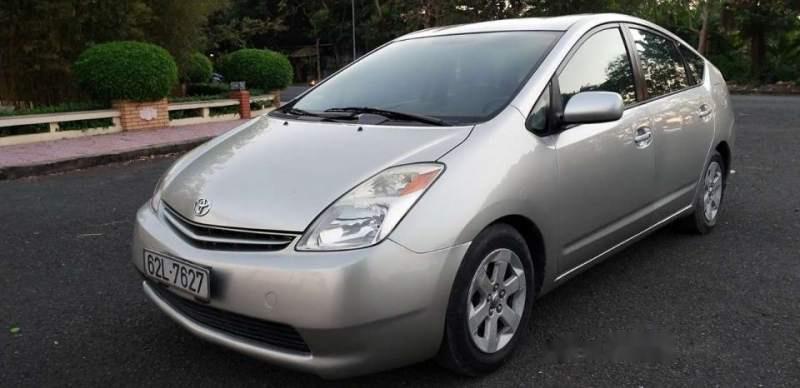 Toyota Prius 2003 - Cần bán xe Toyota Prius đời 2003, màu bạc, nhập khẩu nguyên chiếc