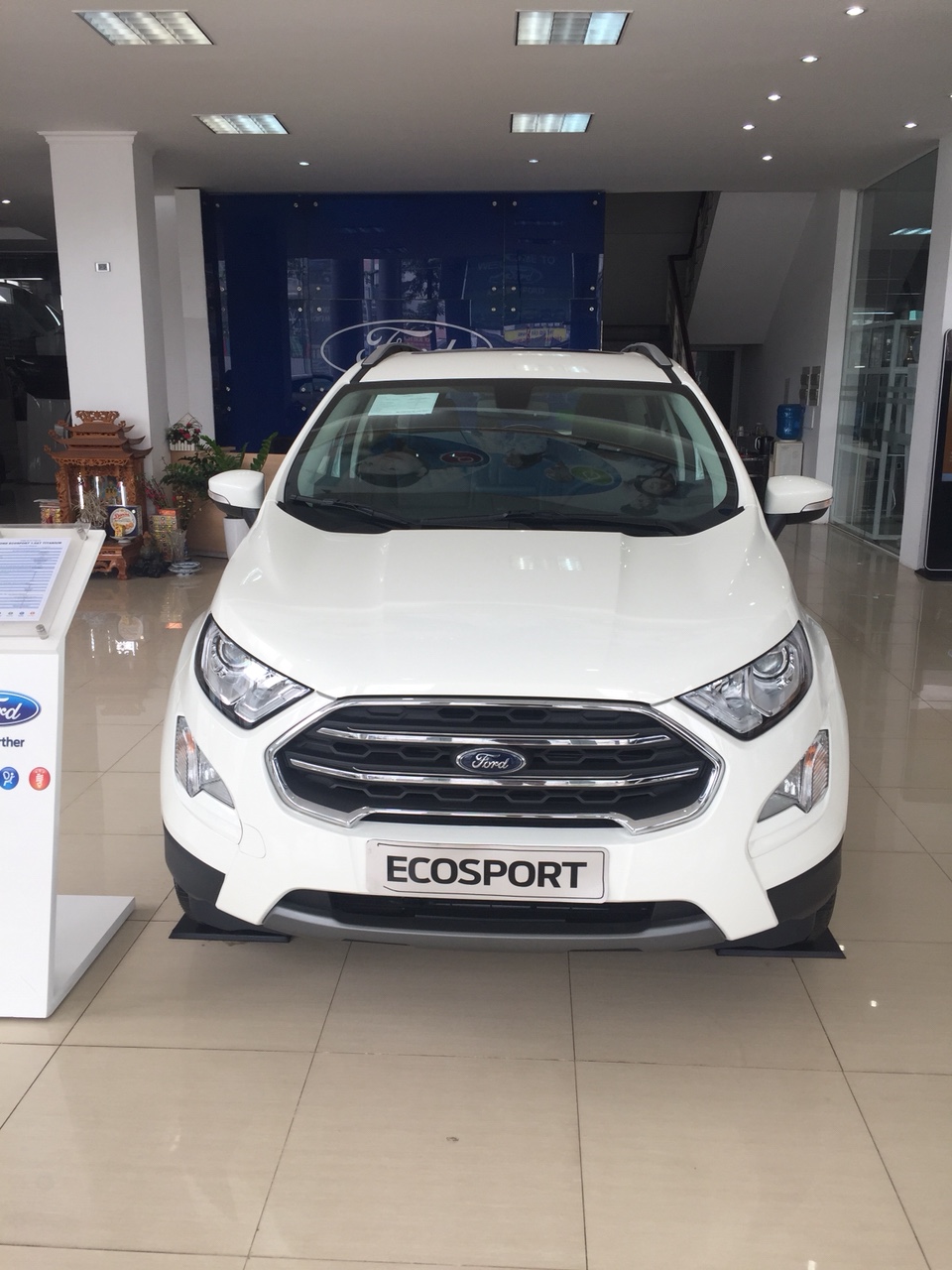 Ford EcoSport Titanium 1.0 2018 - Bán EcoSport 2018, giảm tiền mặt + dán phim, BHVC, lót sàn, bệ bước, trả trước 10%. LH 0989022295 tại Bắc Kạn