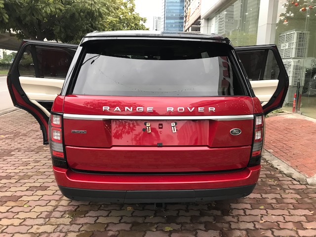 LandRover Range rover HSE 2015 - Bán LandRover Range Rover HSE 3.0V6, màu đỏ xe xuất Mỹ sản xuất 2015 ĐK 2016 tư nhân, xe rất đẹp đi 28.000km,