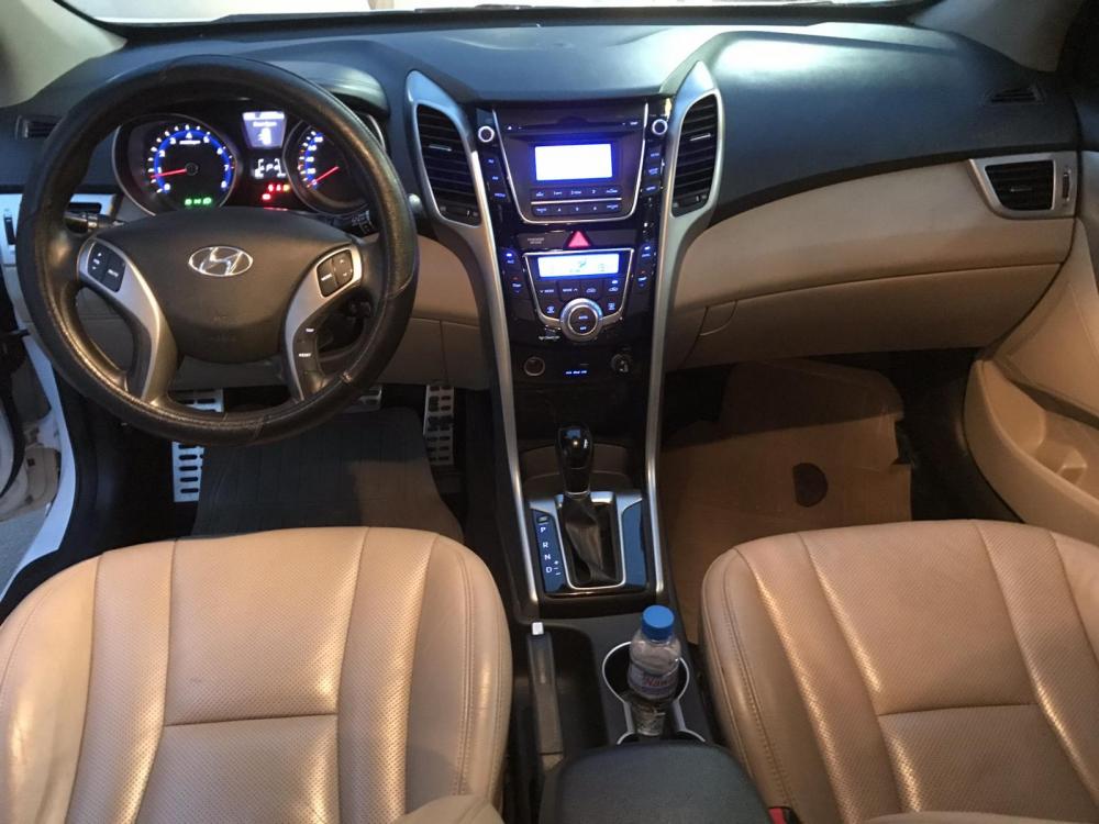 Hyundai i30 1.6AT 2014 - Bán Hyundai I30 1.6AT, màu trắng, số tự động, nhập Hàn Quốc 2014, biển Sài Gòn đi 49000km