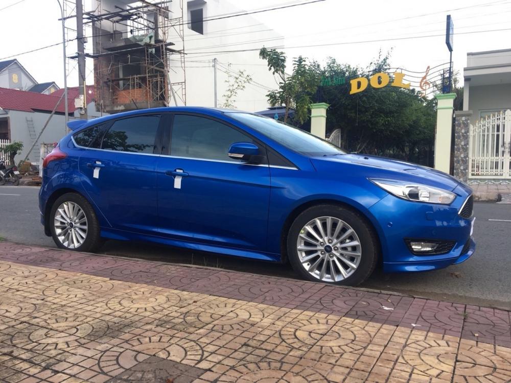 Ford Focus Titanium 2018 - Ford Focus Titanium xe toàn cầu, giá hot nhất thị trường