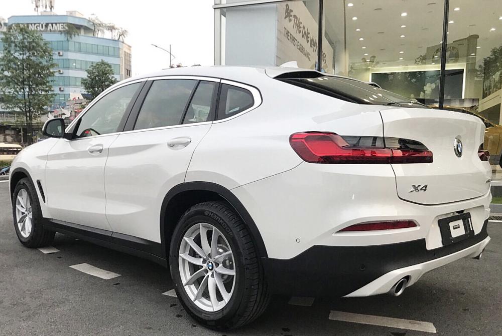 BMW X4 2018 - Cần bán BMW X4 đời 2018, màu trắng, nhập khẩu 100%, giá tốt, ưu đãi nhiều