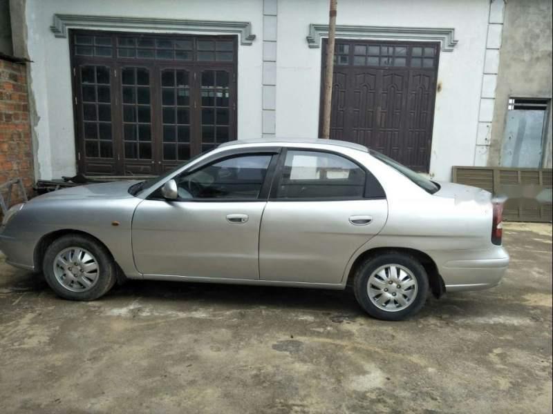 Daewoo Nubira   2001 - Bán Daewoo Nubira đời 2001, màu bạc, nhập khẩu  