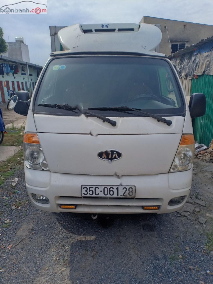 Kia Bongo 2006 - Bán Kia Bongo sản xuất năm 2006, màu trắng, nhập khẩu