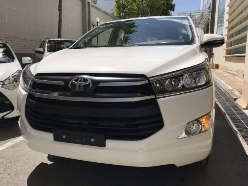 Toyota Innova  2.0E 2018 - Bán Toyota Innova model 2019, màu trắng, giá 746tr