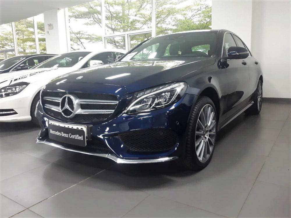 Mercedes-Benz C class 2017 - Bán Mercedes-Benz C300 cũ 2019, giá tốt nhất trong tháng