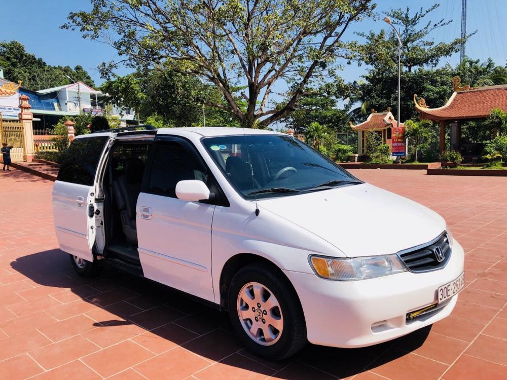 Honda Odyssey 2004 - Cần bán Honda Odyssey sản xuất năm 2004, màu trắng, xe nhập