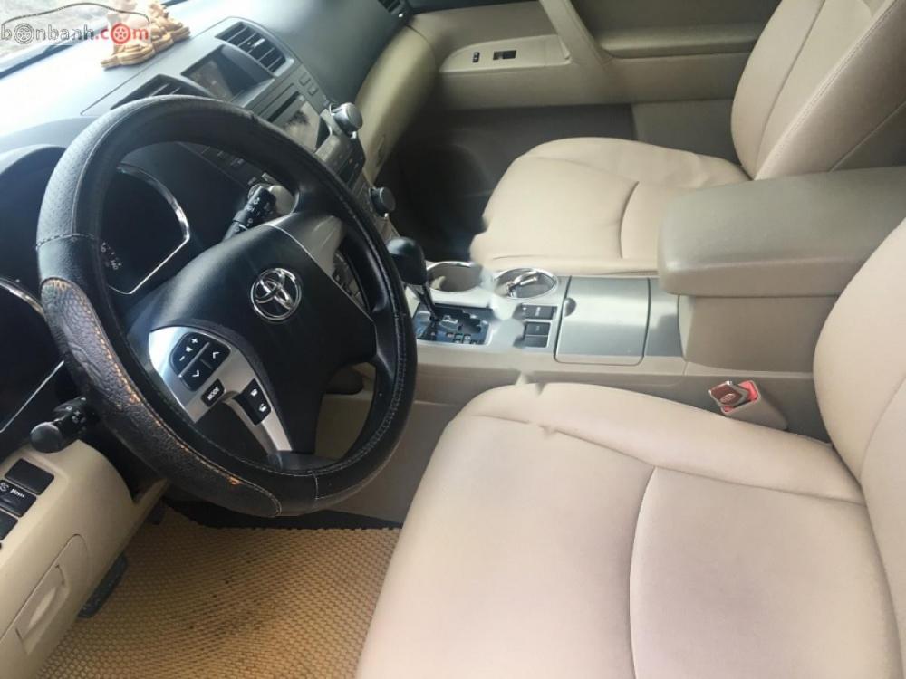 Toyota Highlander SE 2.7 2011 - Bán Toyota Highlander SE 2.7 đời 2011, màu vàng, nhập khẩu nguyên chiếc