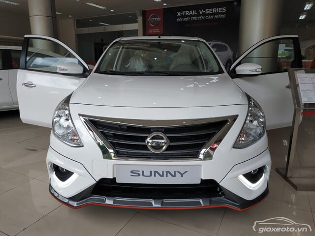 Nissan Sunny XT 2018 - Bán xe Nissan Sunny XT đời 2019, giá 538tr, có sẵn