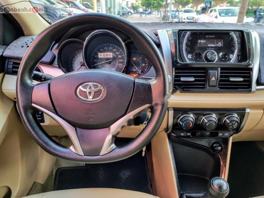 Toyota Vios 1.5E 2017 - Bán Toyota Vios MT sản xuất 2017, màu vàng như mới, giá chỉ 515 triệu