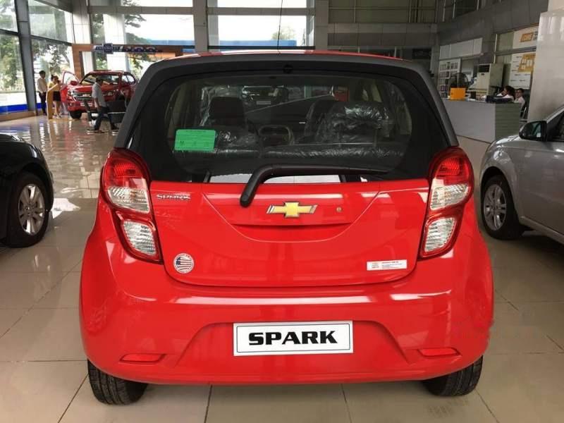 Chevrolet Spark 2018 - Bán ô tô Chevrolet Spark năm 2018, màu đỏ