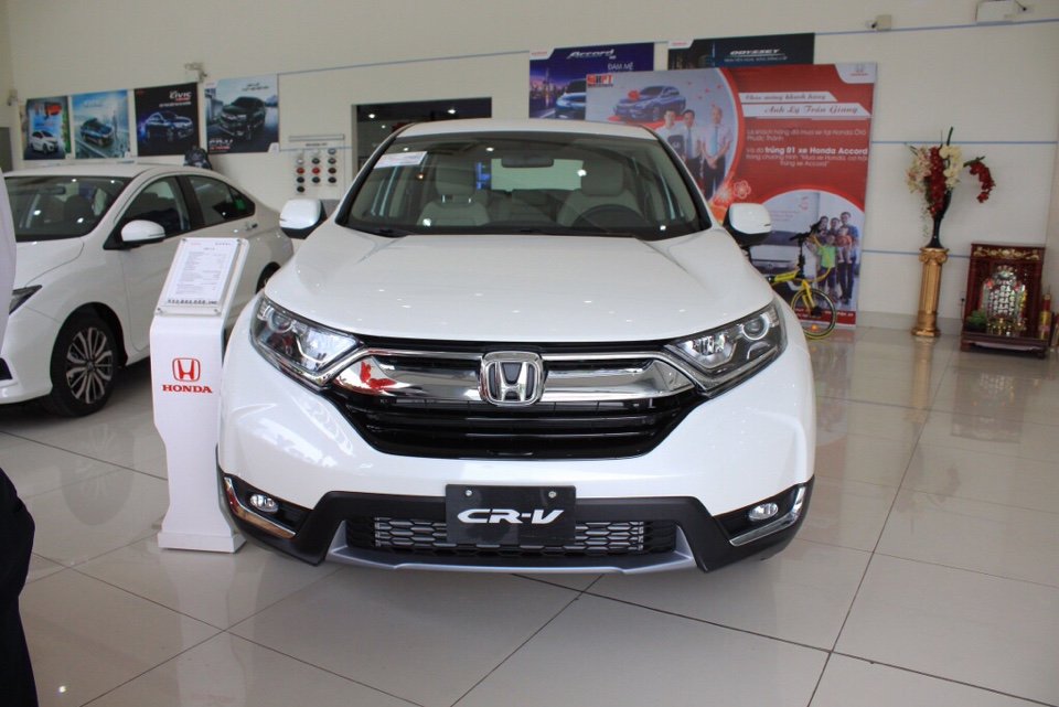 Honda CR V E 2018 - Giao liền Honda CR V 1.5E màu trắng, số lượng có hạn