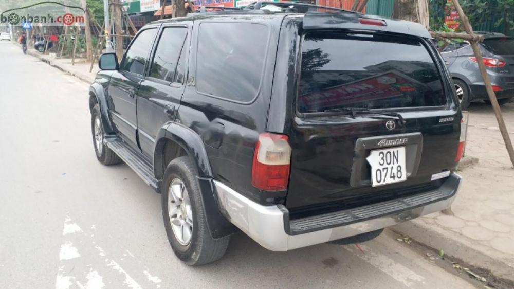 Toyota 4 Runner 3.0 AT 1992 - Cần bán Toyota 4 Runner 3.0 AT đời 1992, màu đen, hai cầu cài cầu điện