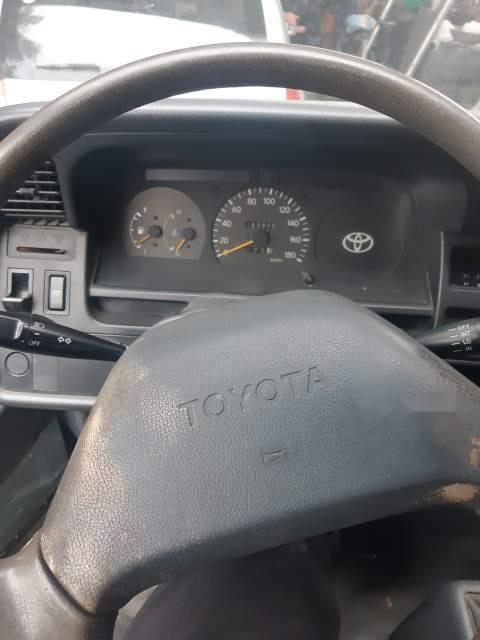 Toyota Hiace   1997 - Cần bán xe Toyota Hiace đời 1997, xe nhập, còn rất đẹp