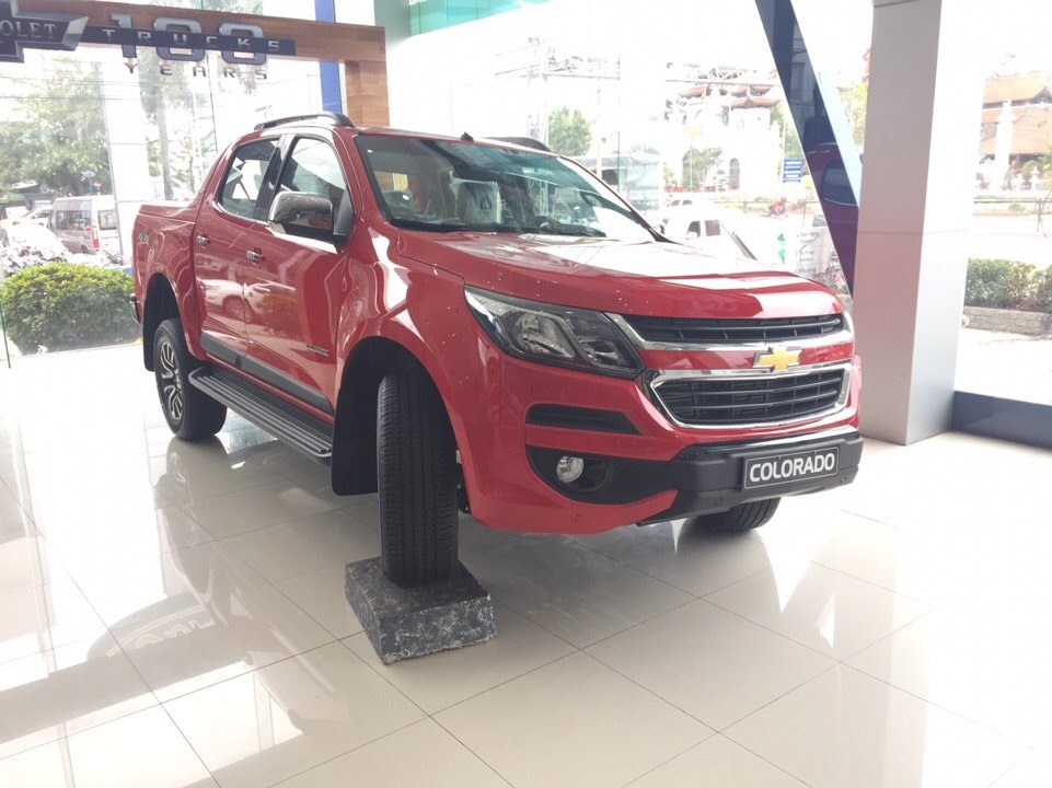 Chevrolet Colorado 2018 - Ninh bình giảm giá bán với Chevrolet Colorado 2018, High Country, sẵn màu, hỗ trợ giá tốt nhất miền bắc