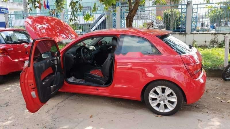 Audi A1   2010 - Cần bán gấp Audi A1 2010, màu đỏ, nhập khẩu, ĐK 2012