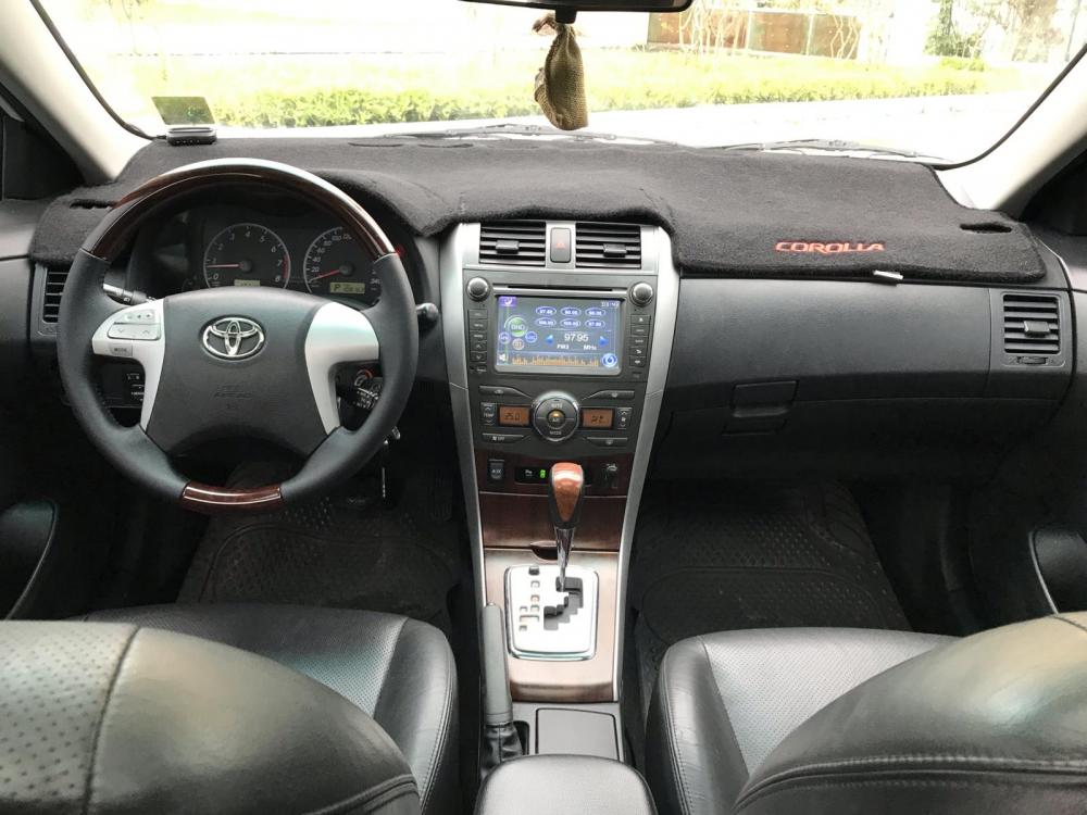 Toyota Corolla altis 2010 - Bán xe Toyota Corolla Altis đời 2010, giá 530 triệu, xe nhập khẩu