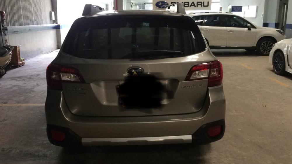 Subaru Outback 2.5I-S 2015 - Cần bán Subaru Outback 2015 vàng cát, xe gia đình, rộng rãi, bao chạy ngon gọi 093.22222.30 Ms Loan