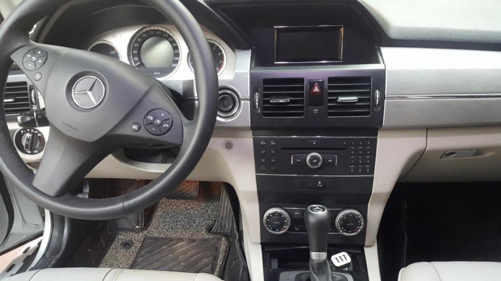 Mercedes-Benz CLK class 300 4Matic 2009 - Bán Mercedes GLK300 4Matic 2009, đk 2011 chính chủ từ đầu