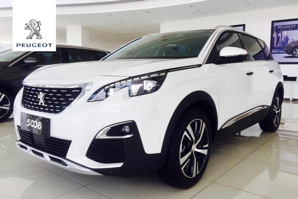 Peugeot 5008 2018 - Bán Peugeot 5008 ưu đãi tháng 12 lên đến 35tr đồng
