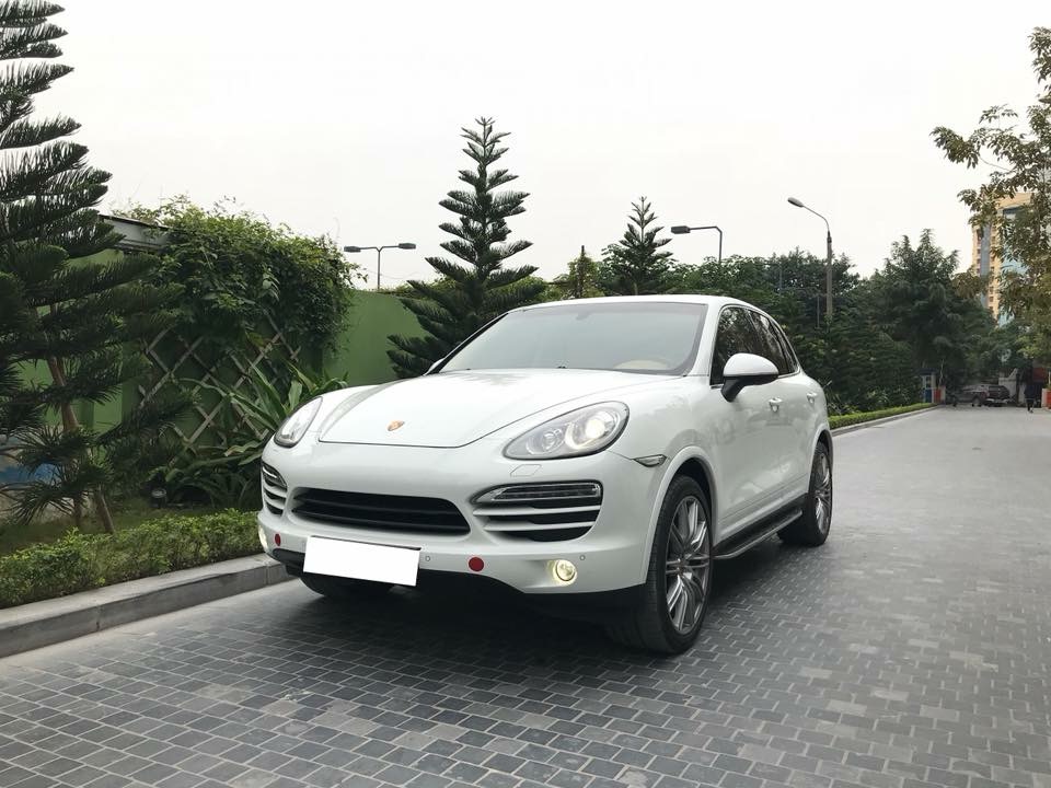 Porsche Cayenne 2013 - Bán Porsche Cayenne năm sản xuất 2013, màu trắng, nhập khẩu